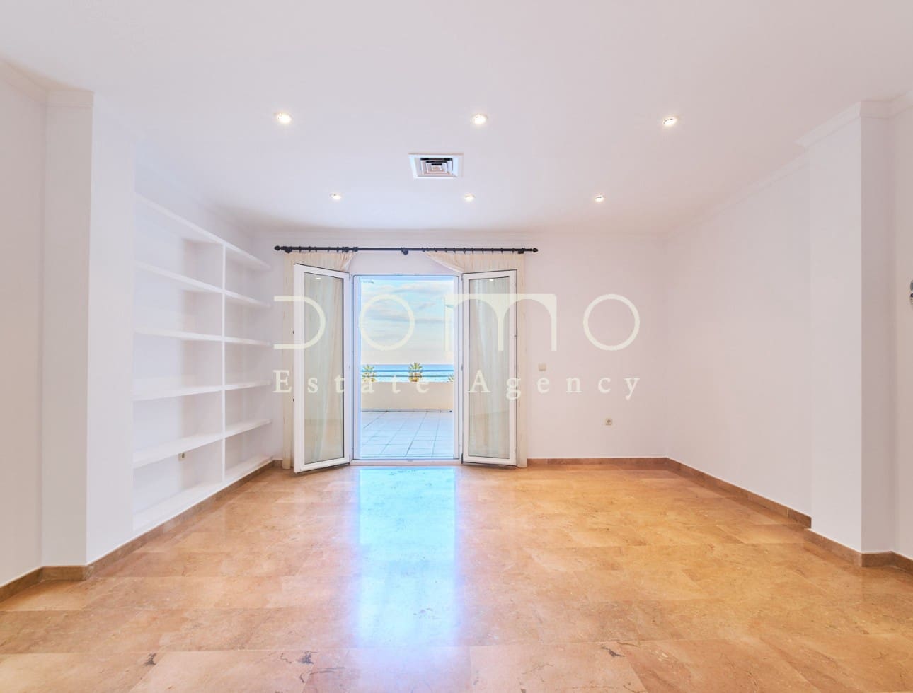 3 sypialnia Mieszkanie do wynajęcia w Mojacar z basenem garażem - 985 € (Ref: 8646994)