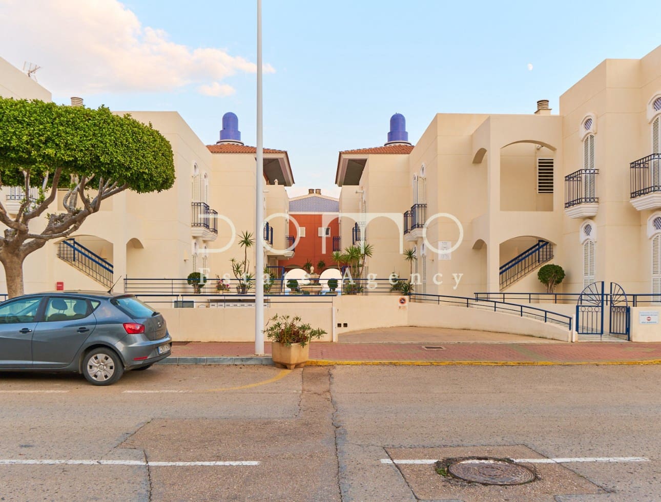 3 sypialnia Mieszkanie do wynajęcia w Mojacar z basenem garażem - 985 € (Ref: 8646994)