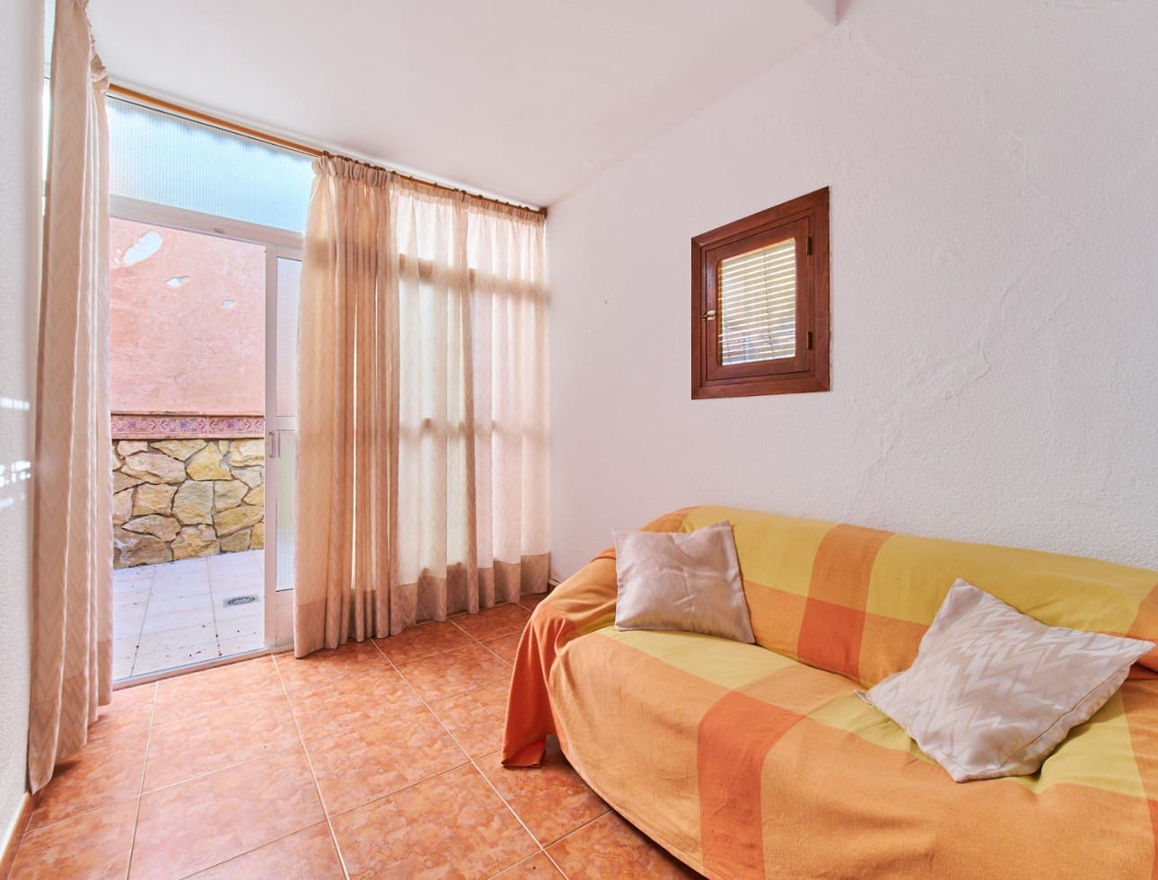 3 Zimmer Haus zu vermieten in Turre mit Garage - 750 € (Ref: 8977170)