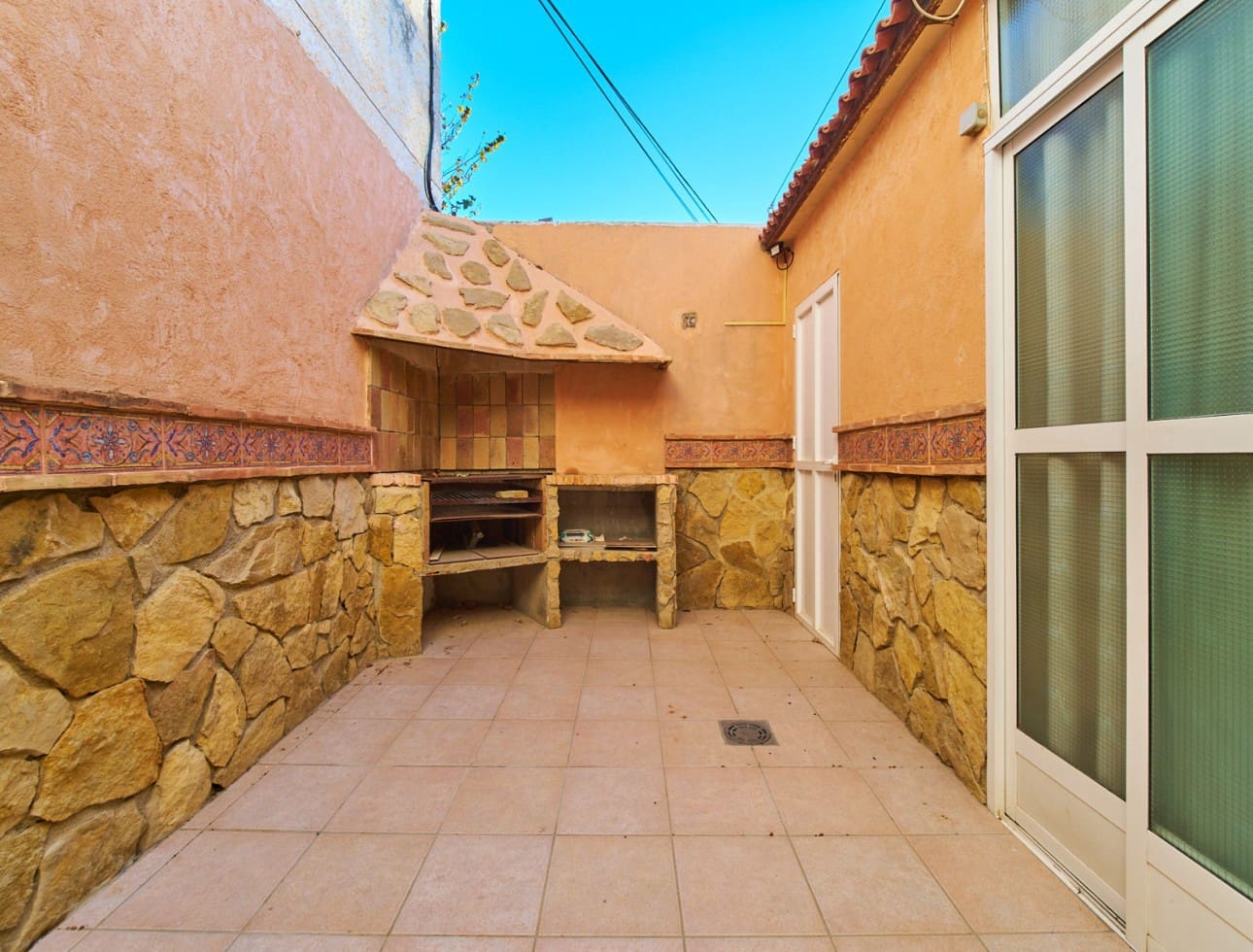 3 Zimmer Haus zu vermieten in Turre mit Garage - 750 € (Ref: 8977170)