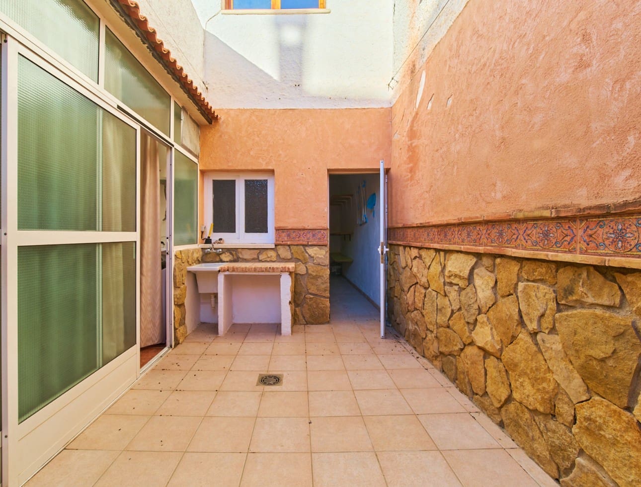 3 Zimmer Haus zu vermieten in Turre mit Garage - 750 € (Ref: 8977170)