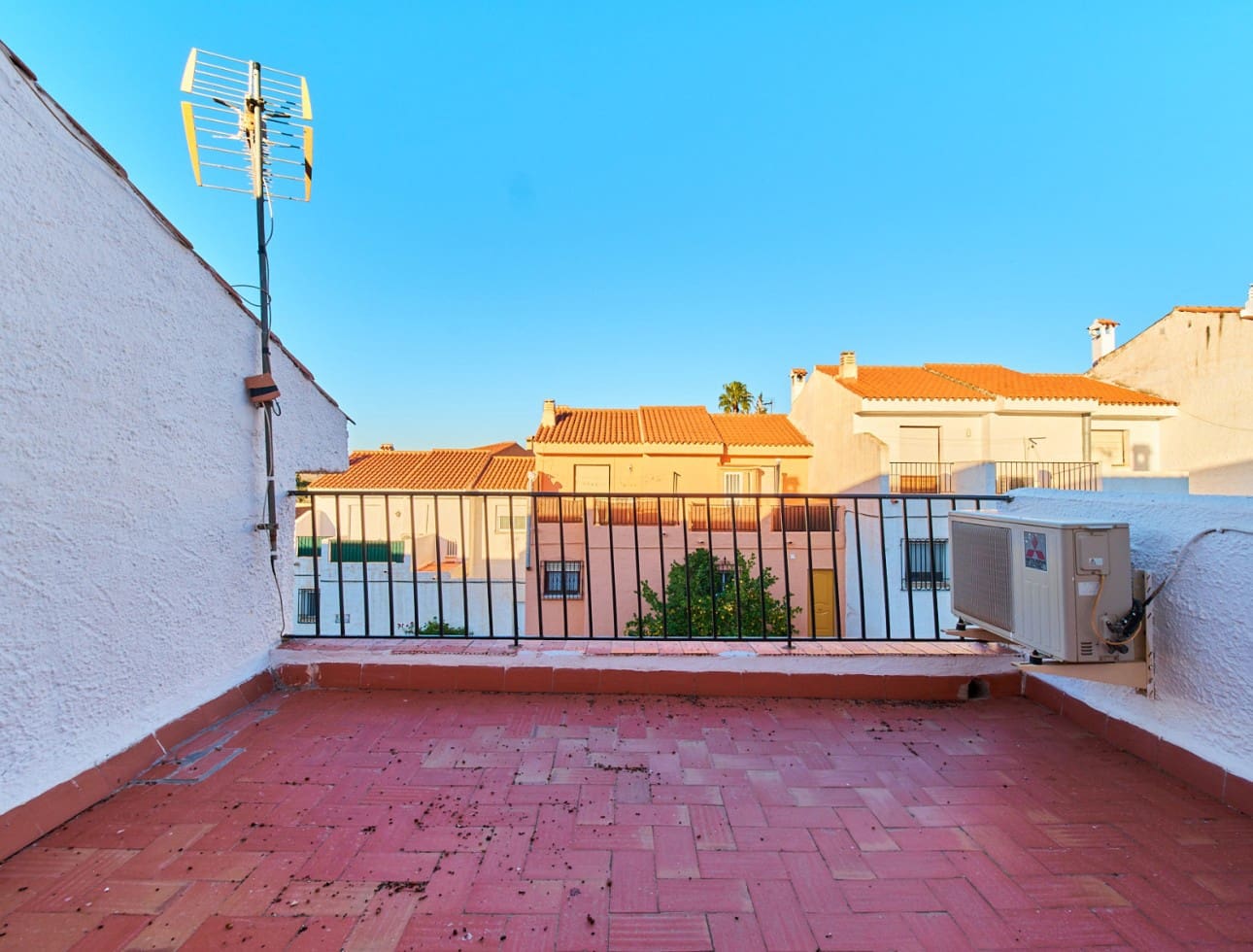 3 Zimmer Haus zu vermieten in Turre mit Garage - 750 € (Ref: 8977170)