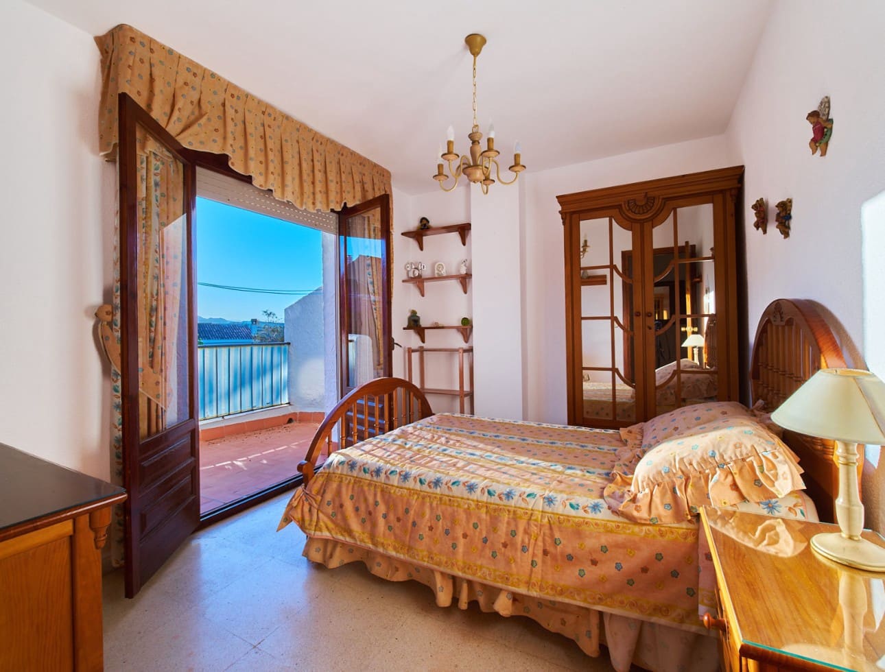 3 Zimmer Haus zu vermieten in Turre mit Garage - 750 € (Ref: 8977170)