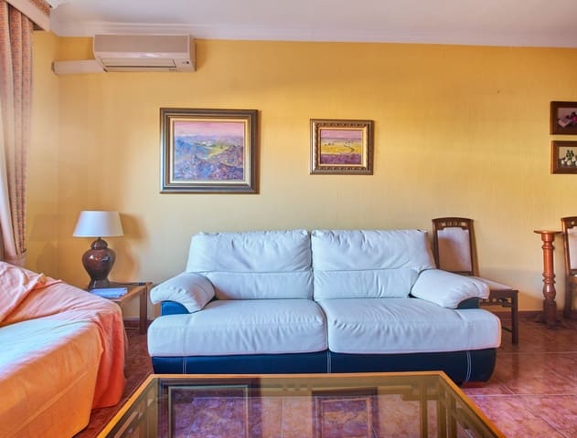 3 Zimmer Haus zu vermieten in Turre mit Garage - 750 € (Ref: 8977170)