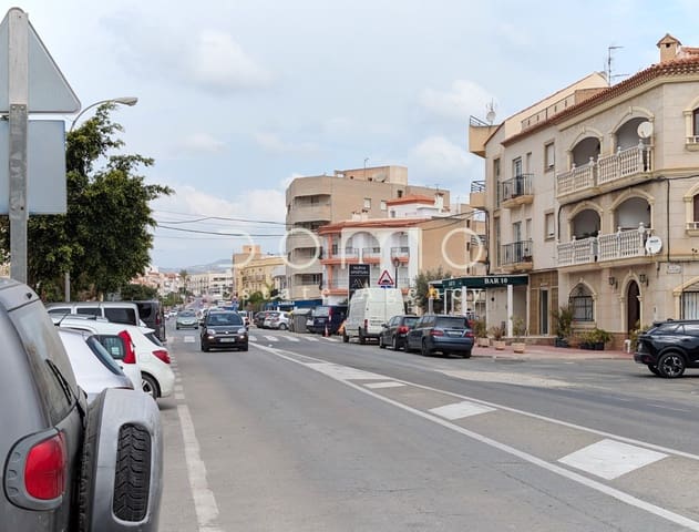 Commercial for rent in Turre - € 600 (Ref: 8999462)
