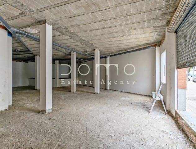 Commercial for rent in Turre - € 600 (Ref: 8999462)