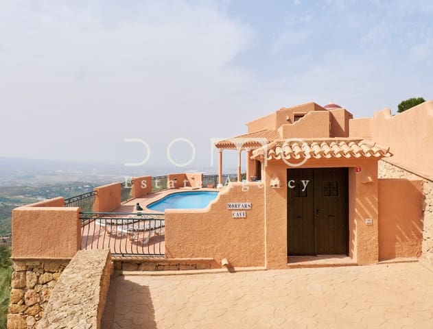 3 soveværelse Villa til salg i Turre med swimmingpool - € 449.000 (Ref: 9070228)