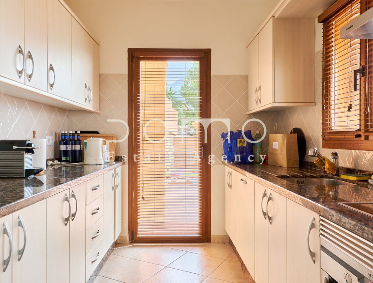 3 soveværelse Villa til salg i Turre med swimmingpool - € 449.000 (Ref: 9070228)