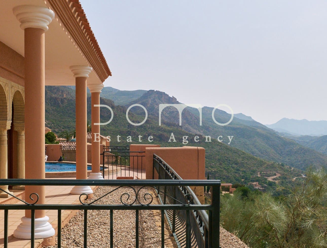 3 soveværelse Villa til salg i Turre med swimmingpool - € 449.000 (Ref: 9070228)