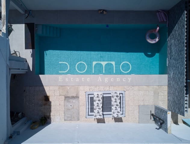 6 bedroom Townhouse for sale in Los Gallardos with pool - € 399,999 (Ref: 9146672)