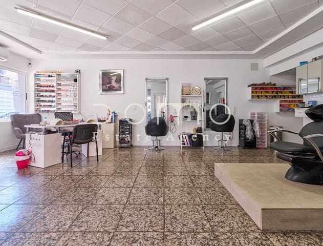 6 bedroom Townhouse for sale in Los Gallardos with pool - € 399,999 (Ref: 9146672)