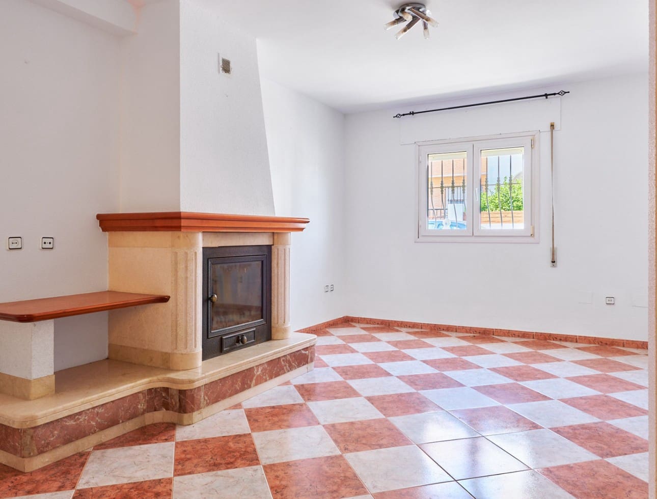 4 sypialnia Dom blizniak na sprzedaż w Turre z garażem - 240 000 € (Ref: 9234924)