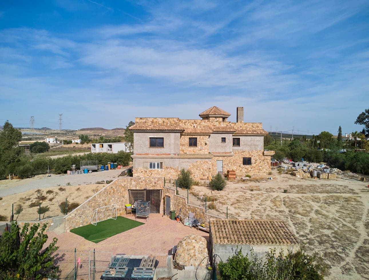 5 bedroom Finca/Country House for sale in Turre - € 460,000 (Ref: 9405765)