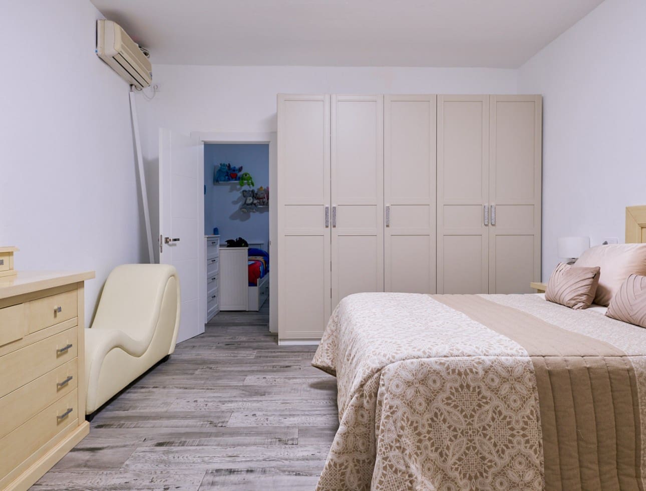 5 bedroom Finca/Country House for sale in Turre - € 460,000 (Ref: 9405765)