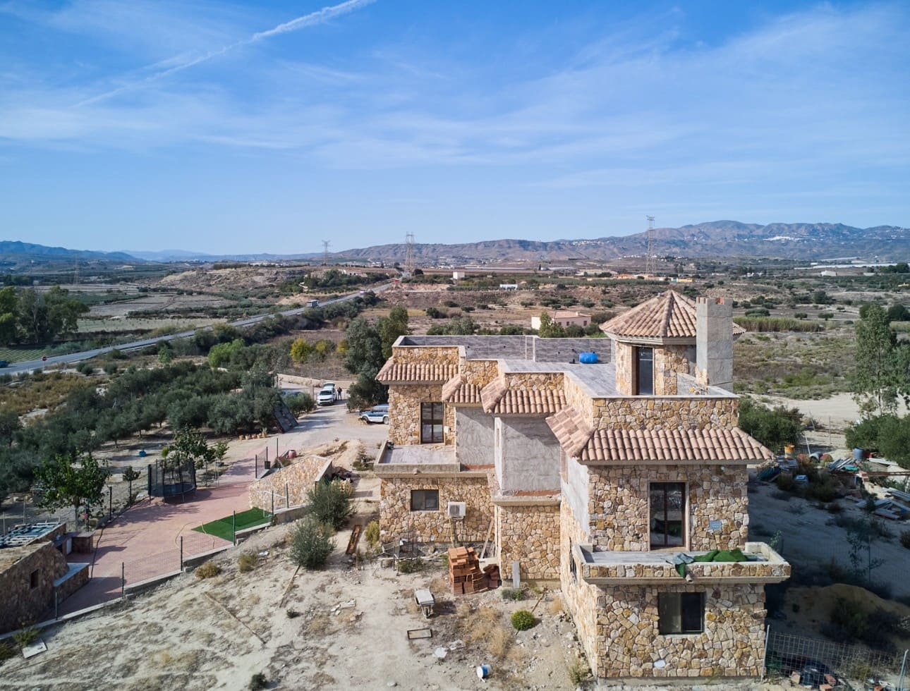 5 bedroom Finca/Country House for sale in Turre - € 460,000 (Ref: 9405765)
