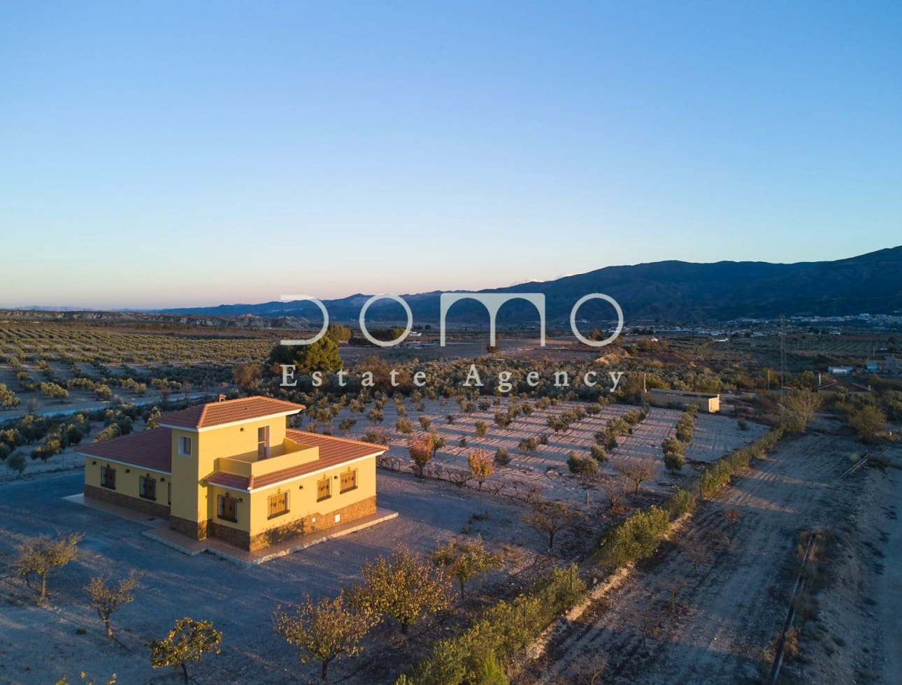 3 bedroom Villa for rent in Tijola with garage - € 1,000 (Ref: 9418977)