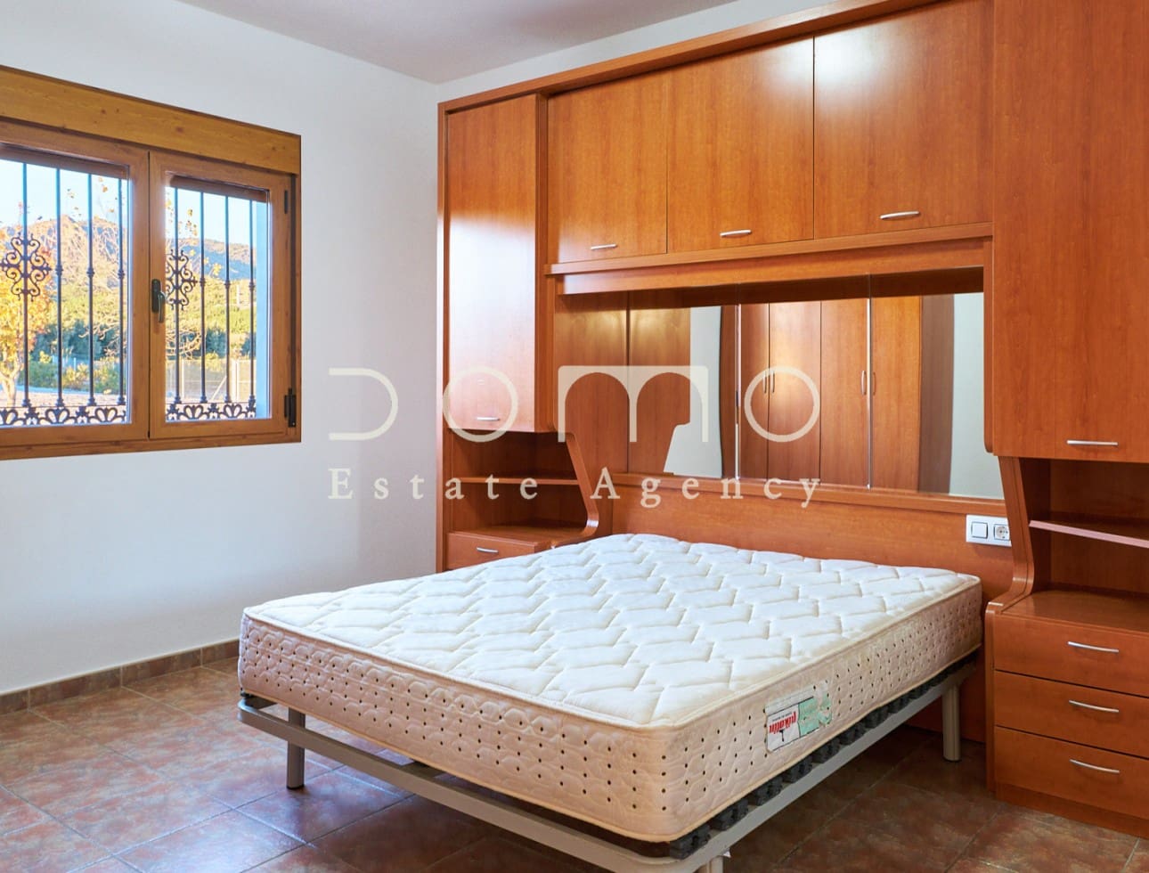 3 bedroom Villa for rent in Tijola with garage - € 1,000 (Ref: 9418977)