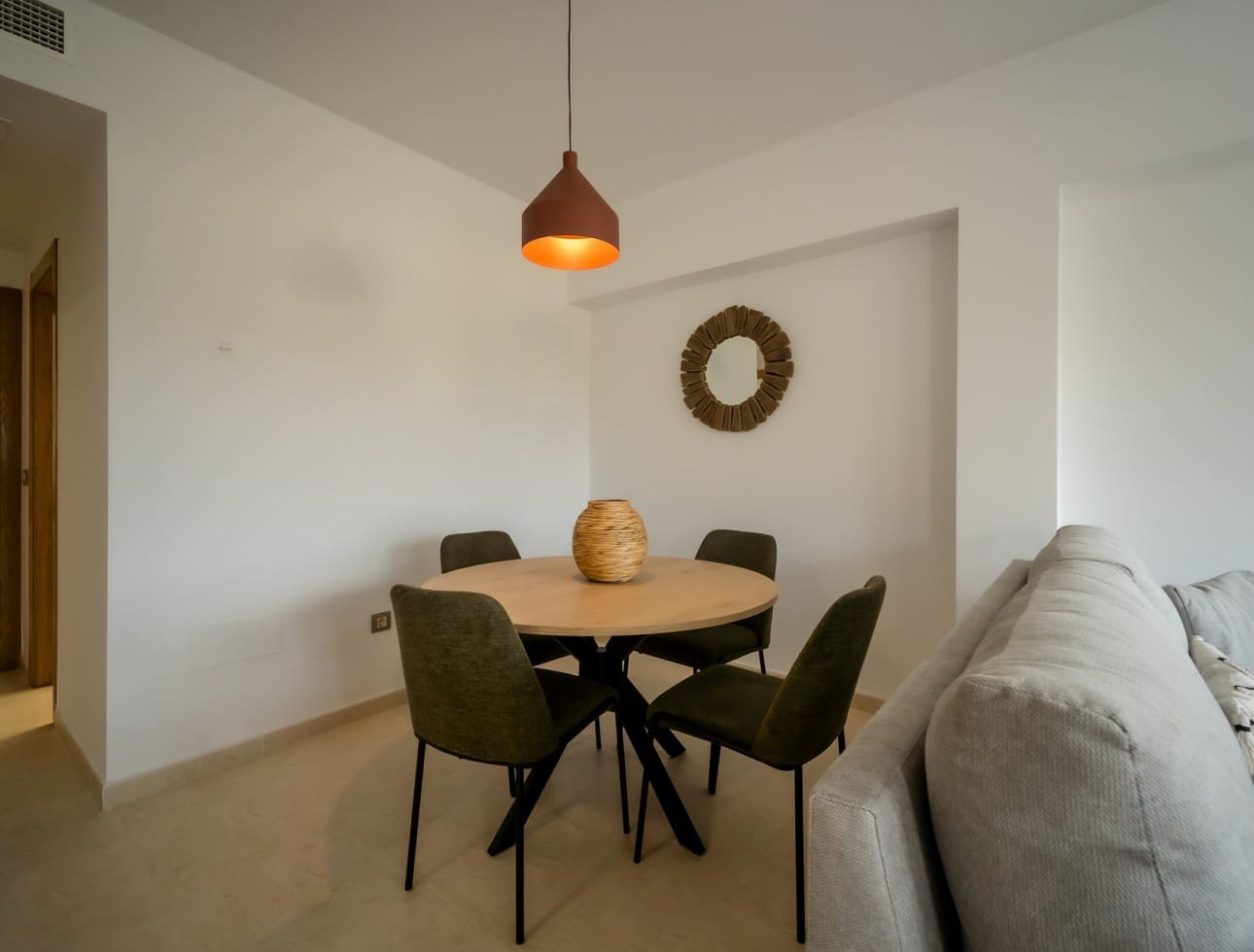 2 slaapkamer Appartement te koop in Cuevas del Almanzora met zwembad - € 118.900 (Ref: 9440595)