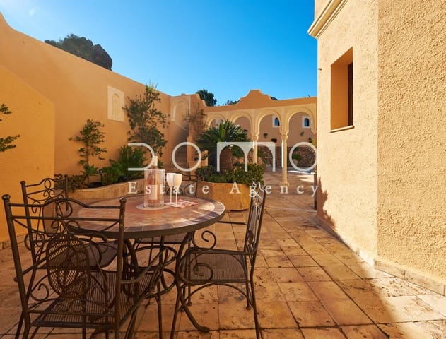 4 bedroom Villa for sale in Turre with pool garage - € 899,950 (Ref: 9511429)