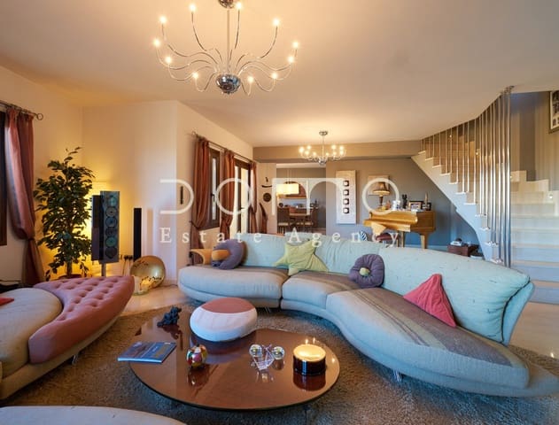 4 bedroom Villa for sale in Turre with pool garage - € 899,950 (Ref: 9511429)