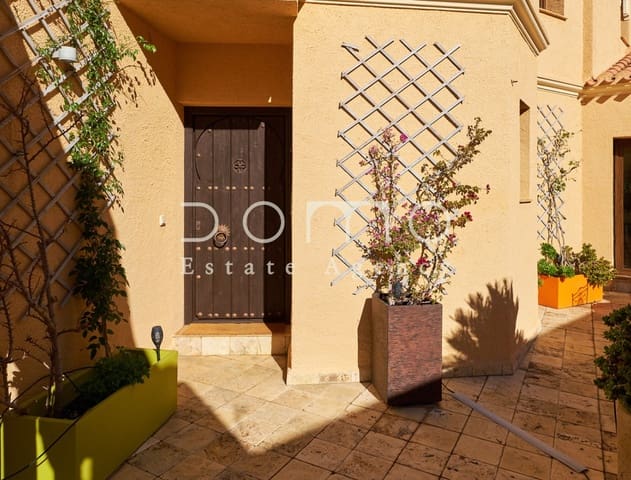 4 bedroom Villa for sale in Turre with pool garage - € 899,950 (Ref: 9511429)