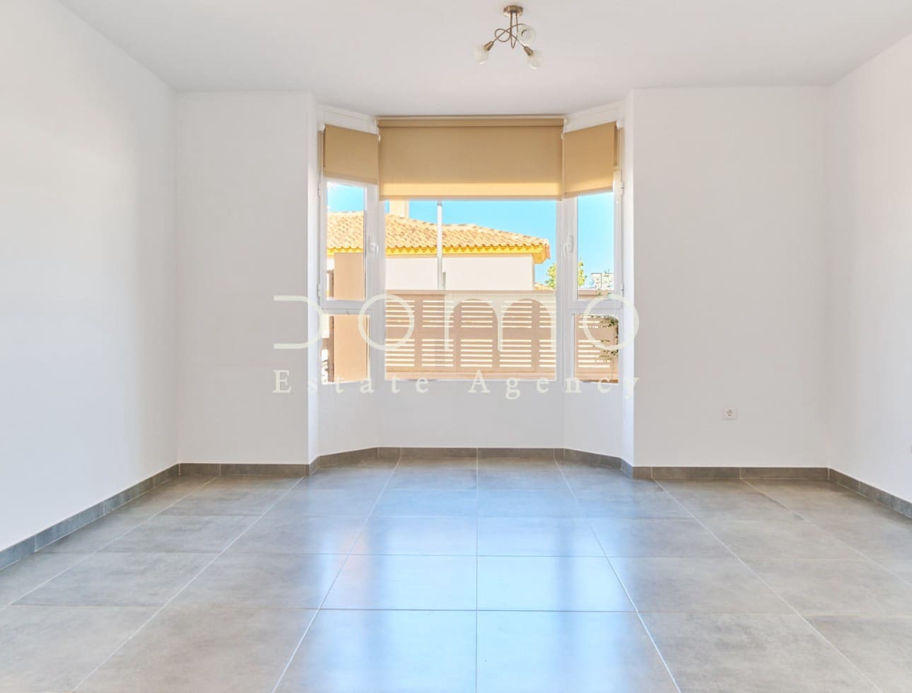 2 bedroom Semi-detached Villa for rent in Turre - € 800 (Ref: 9534767)