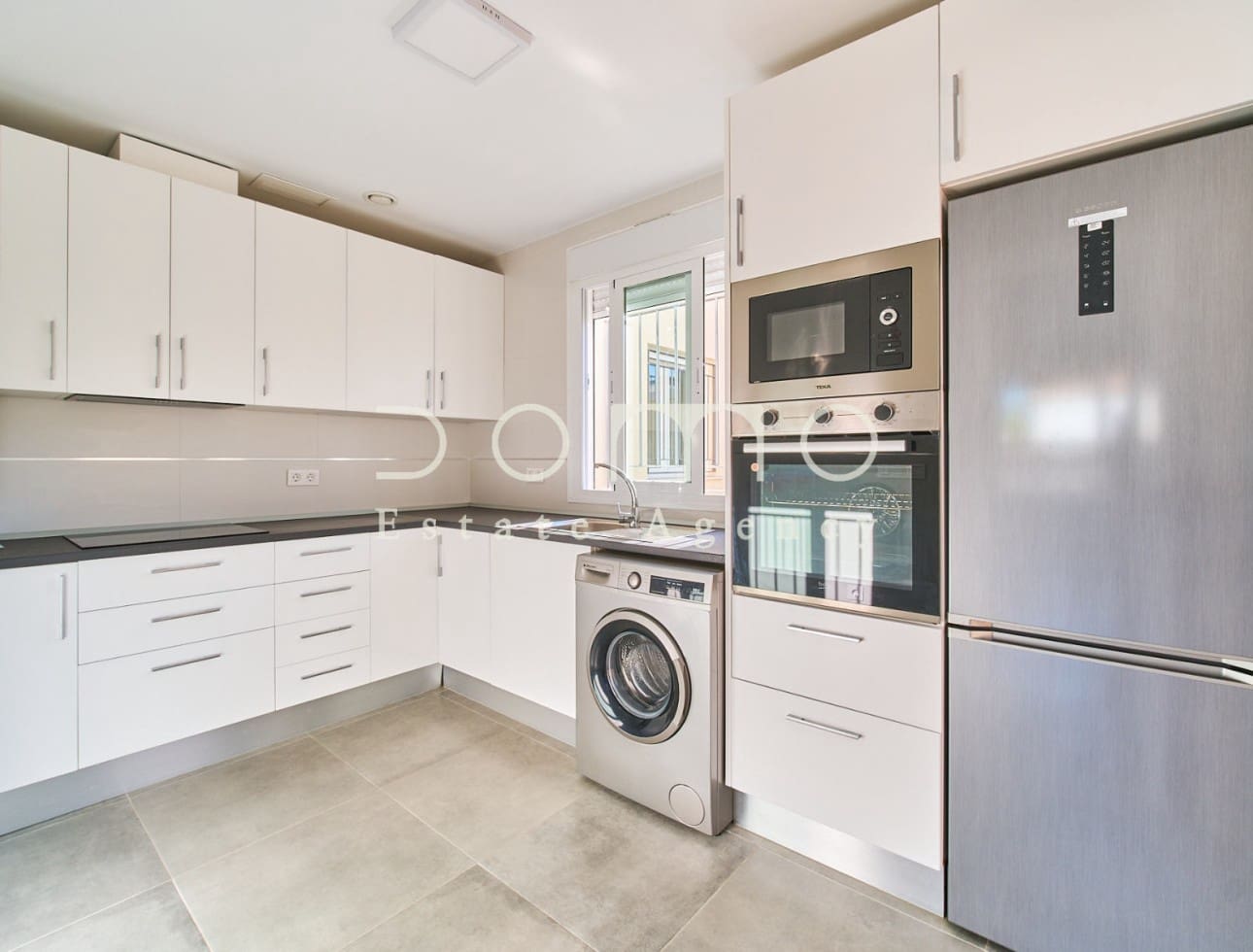 2 bedroom Semi-detached Villa for rent in Turre - € 800 (Ref: 9534767)