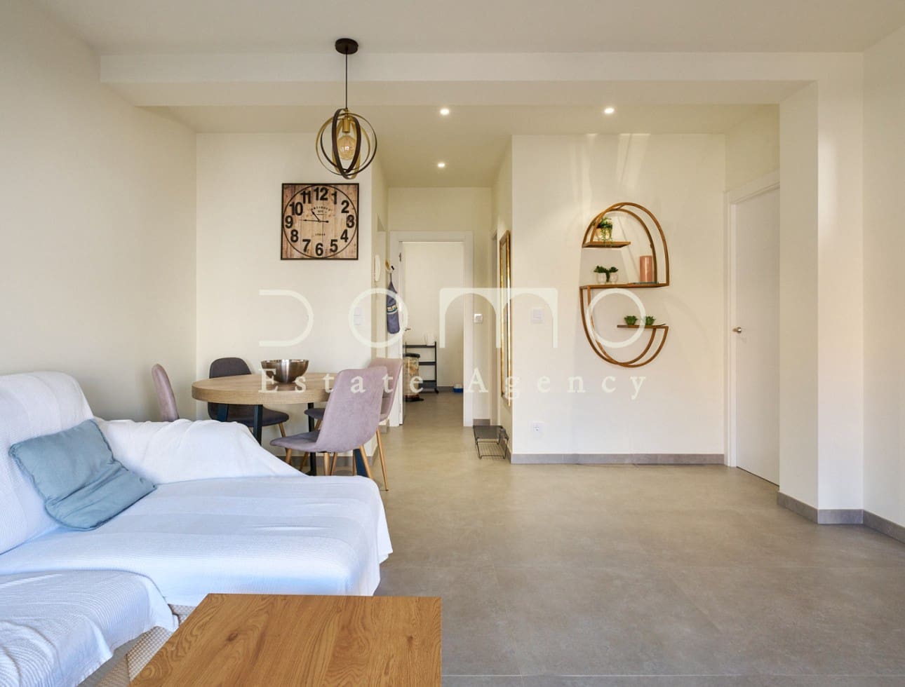 2 slaapkamer Strandappartement te huur in Garrucha - € 650 (Ref: 9565658)