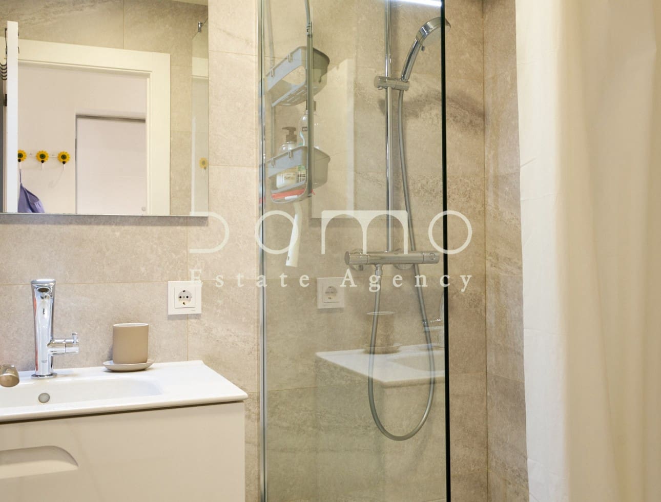 2 slaapkamer Strandappartement te huur in Garrucha - € 650 (Ref: 9565658)