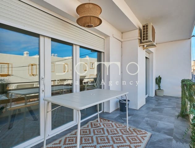 2 slaapkamer Strandappartement te huur in Garrucha - € 650 (Ref: 9565658)