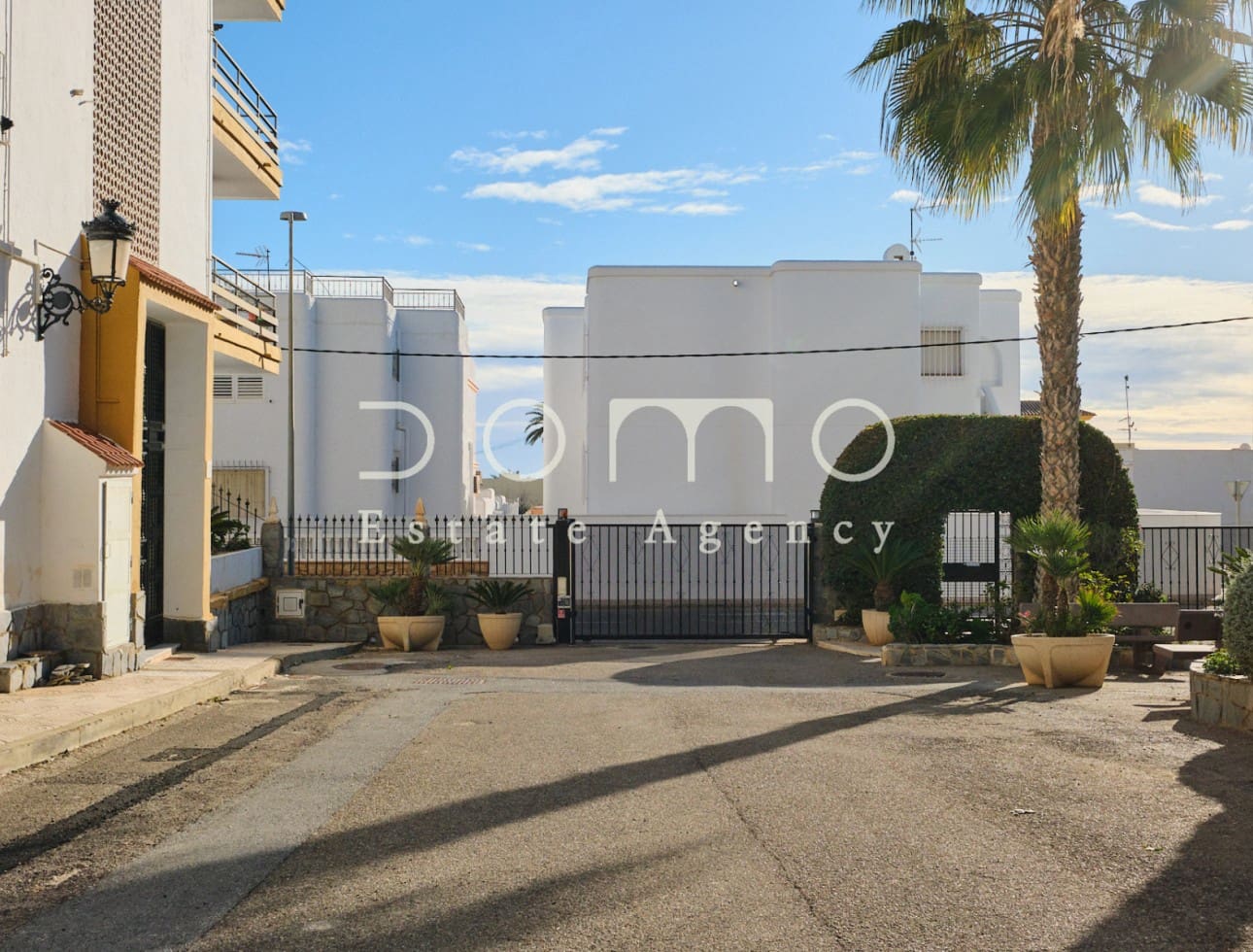 2 slaapkamer Strandappartement te huur in Garrucha - € 650 (Ref: 9565658)