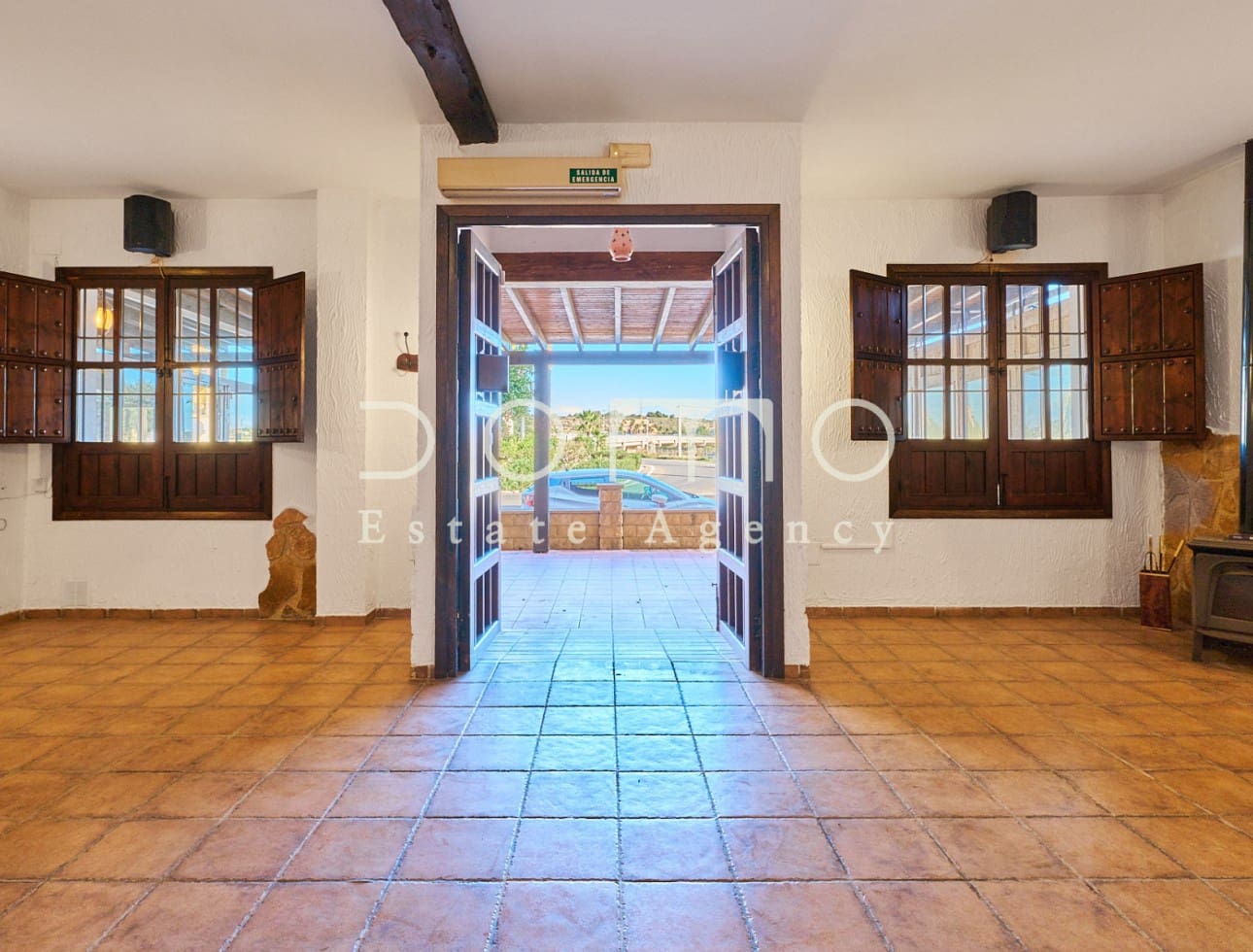 Kaupallinen vuokrattavana paikassa Turre - 875 € (Ref: 9572140)