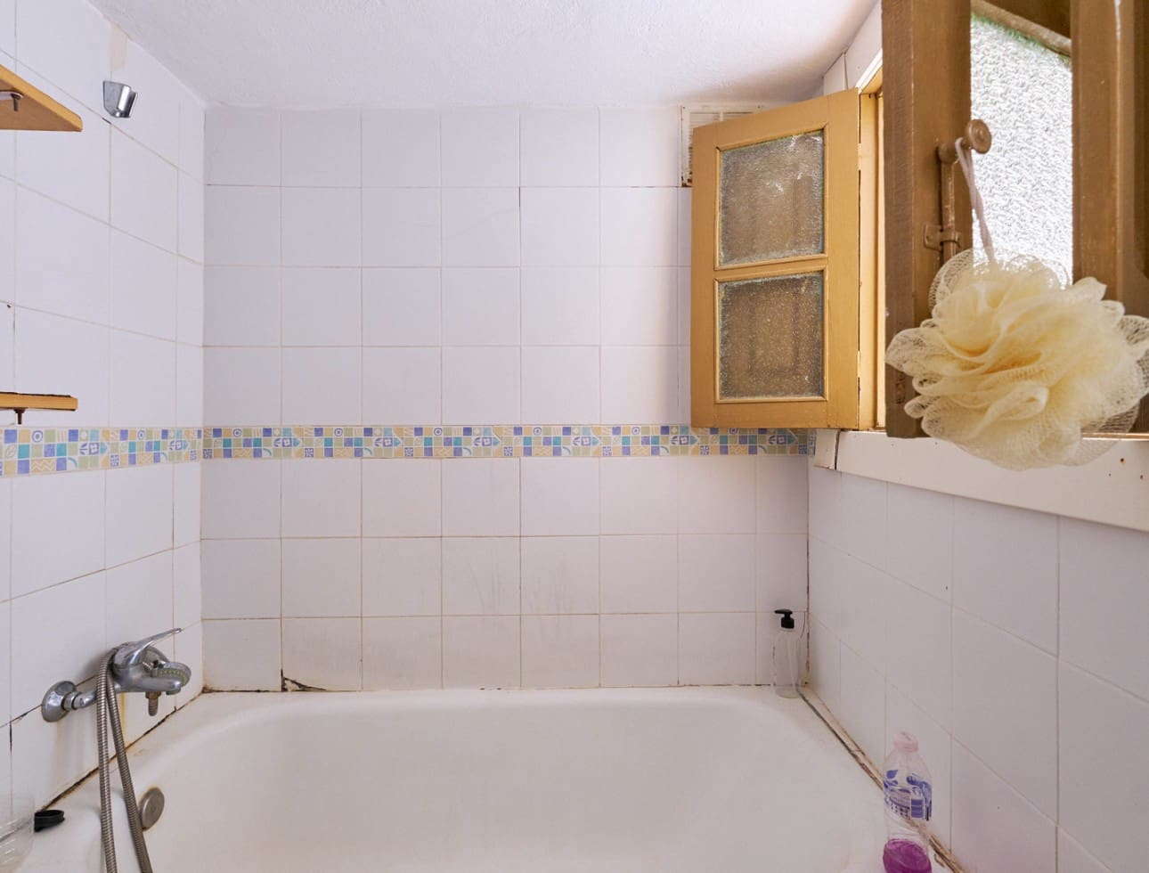 3 slaapkamer Halfvrijstaande villa te koop in Turre - € 49.000 (Ref: 9627975)