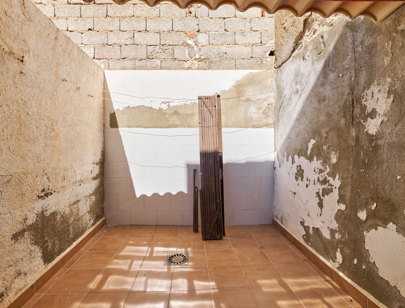 3 slaapkamer Halfvrijstaande villa te koop in Turre - € 49.000 (Ref: 9627975)