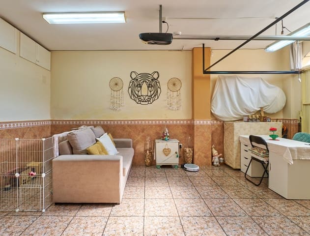 3 bedroom Semi-detached Villa for sale in Turre with garage - € 178,000 (Ref: 9643324)