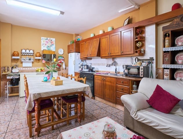 3 bedroom Semi-detached Villa for sale in Turre with garage - € 178,000 (Ref: 9643324)