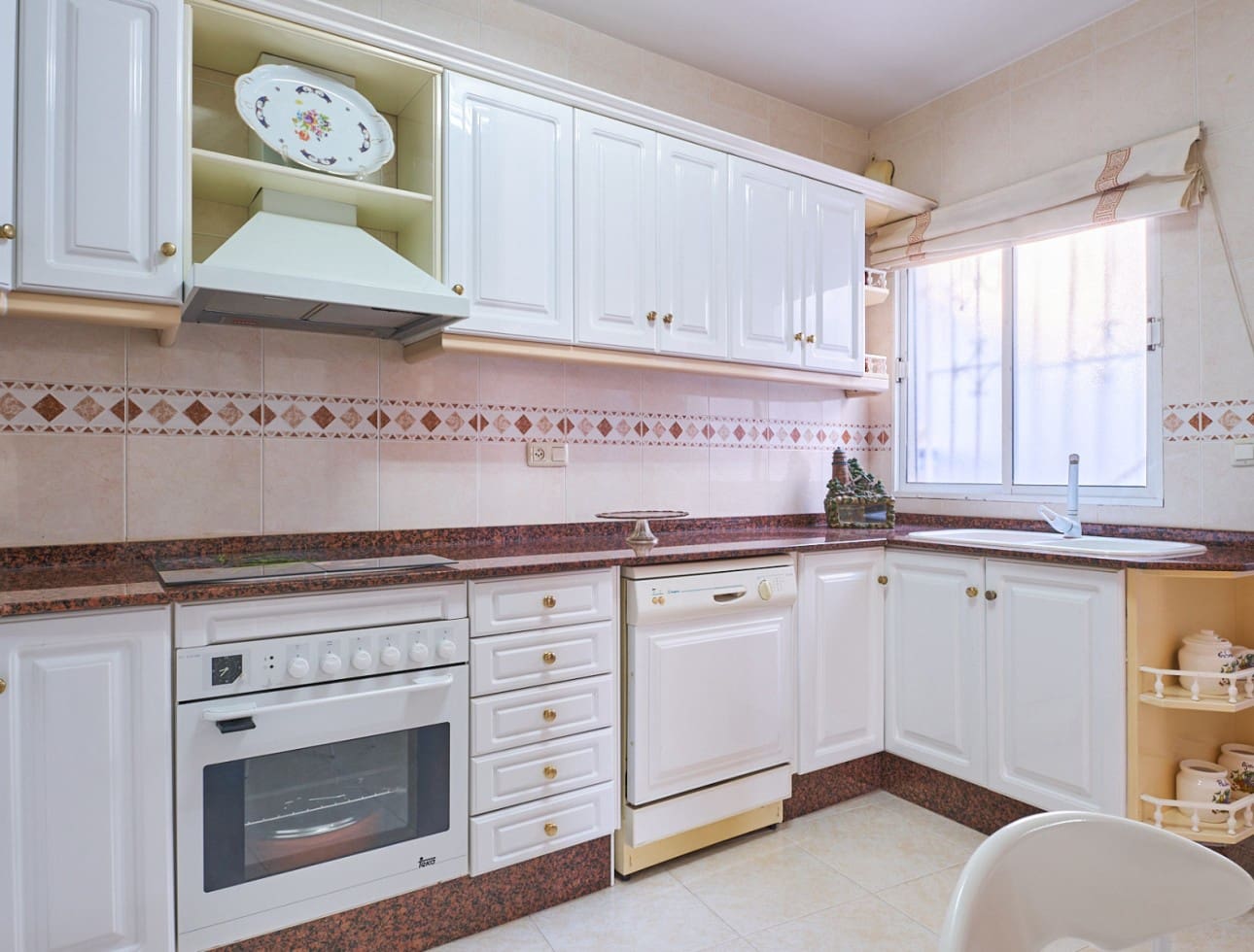 3 bedroom Semi-detached Villa for sale in Turre with garage - € 178,000 (Ref: 9643324)