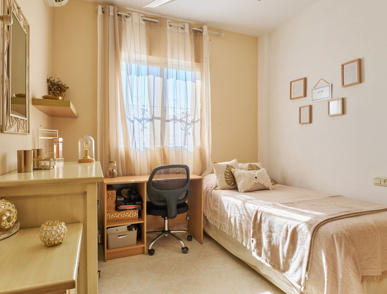 3 bedroom Semi-detached Villa for sale in Turre with garage - € 178,000 (Ref: 9643324)