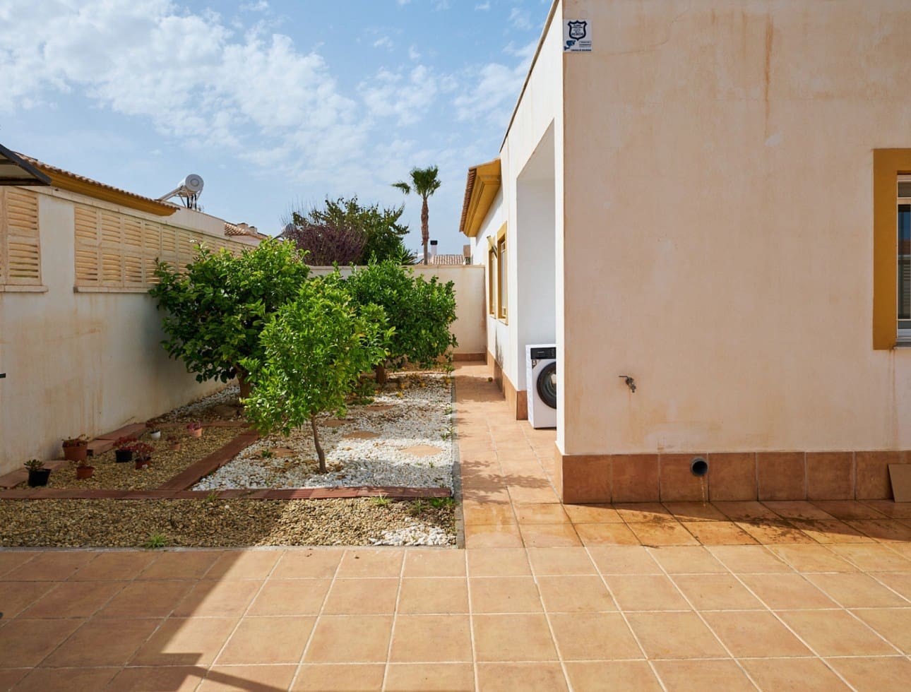 3 makuuhuone Paritalo vuokrattavana paikassa Turre mukana 
autotalli - 875 € (Ref: 9768961)