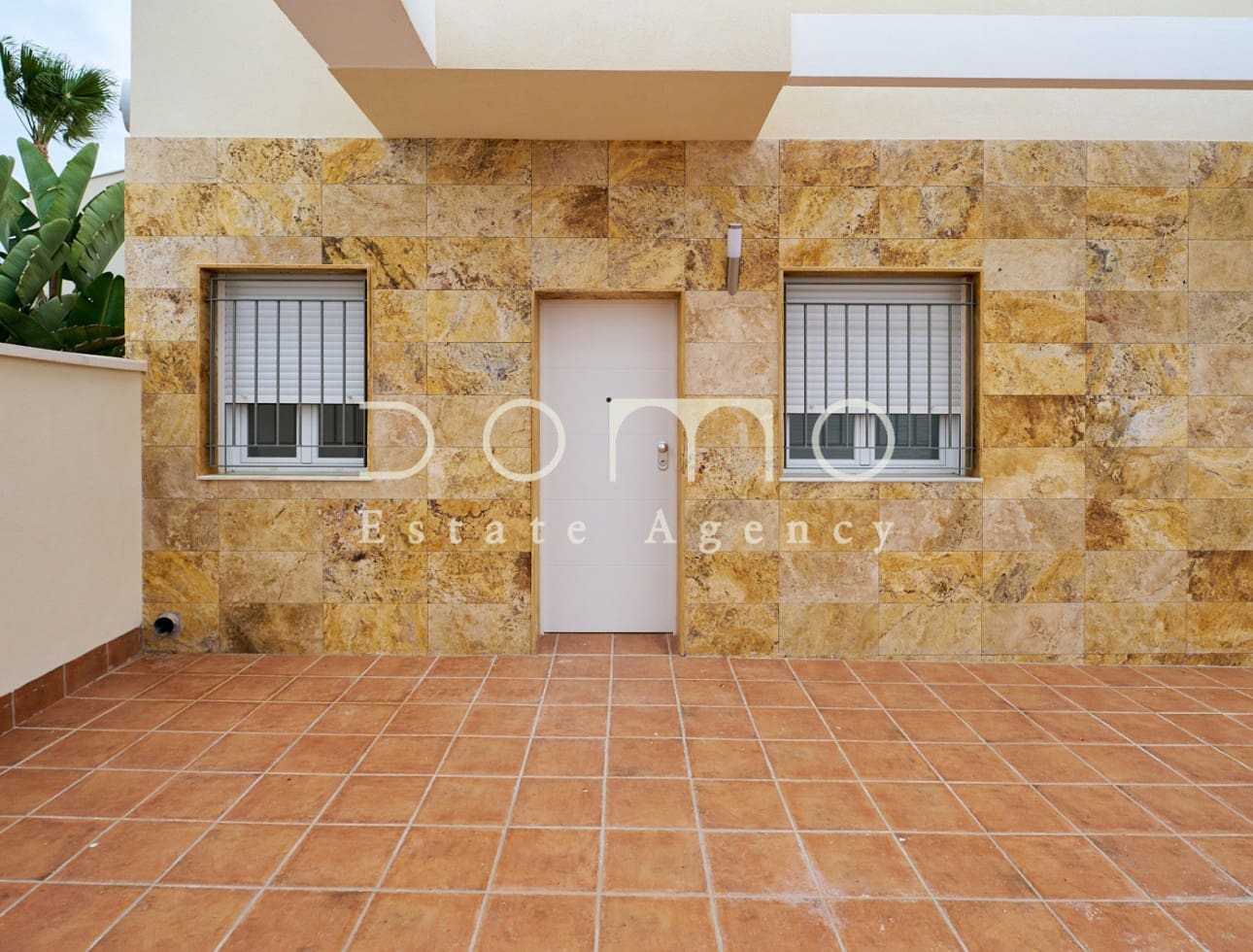 2 bedroom Semi-detached Villa for rent in Turre with garage - € 775 (Ref: 9768962)