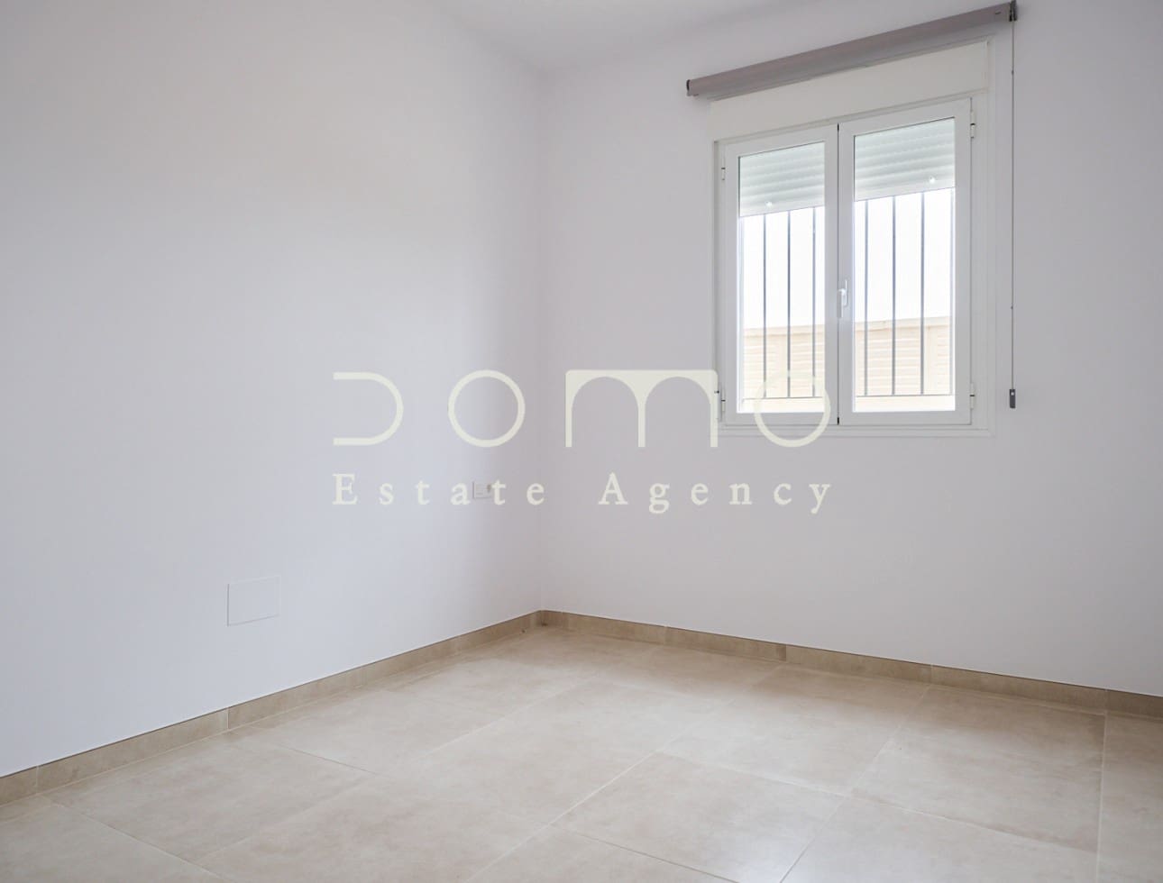 2 bedroom Semi-detached Villa for rent in Turre with garage - € 775 (Ref: 9768962)