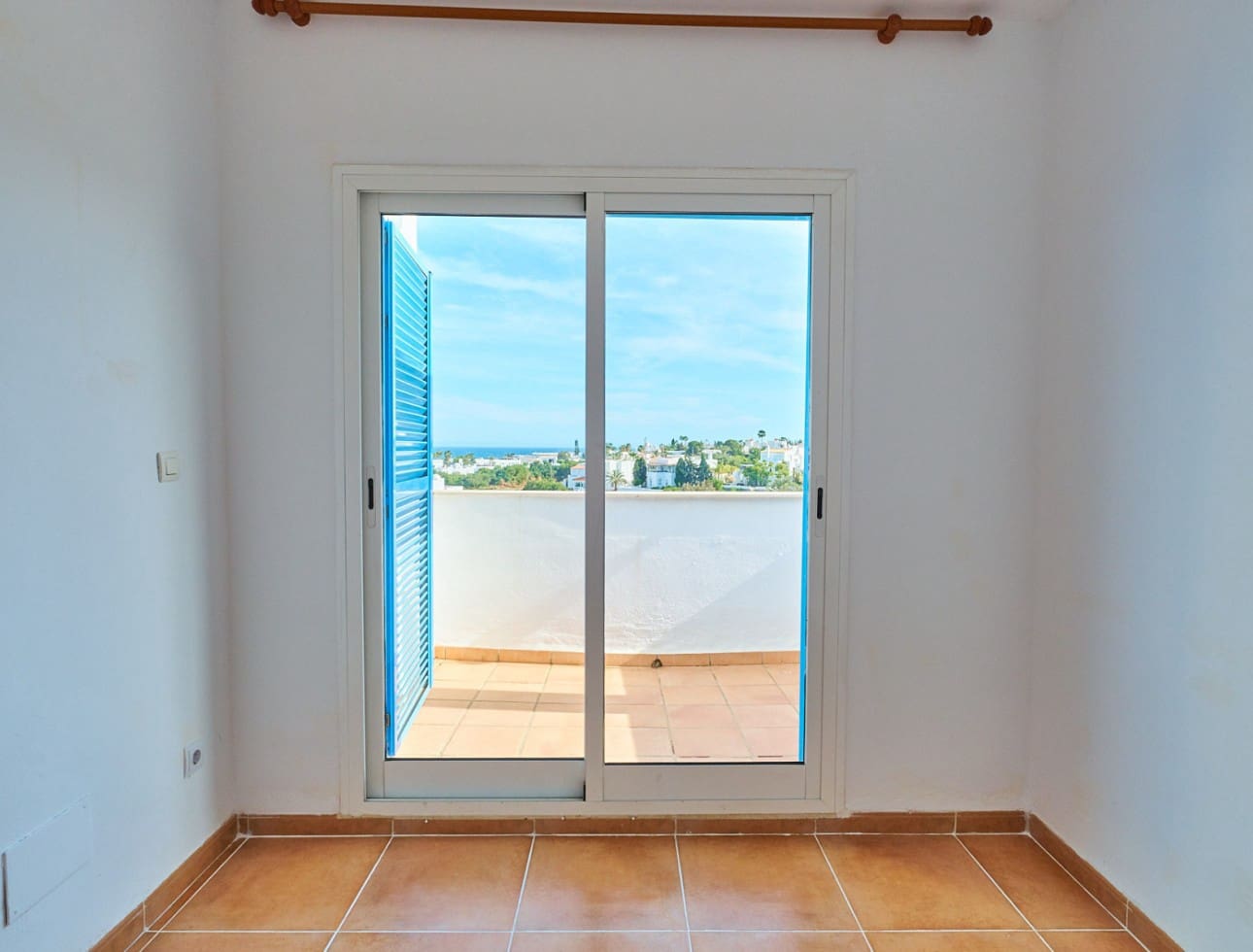 3 quarto Apartamento para arrendar em Mojacar com piscina garagem - 1 000 € (Ref: 9819619)