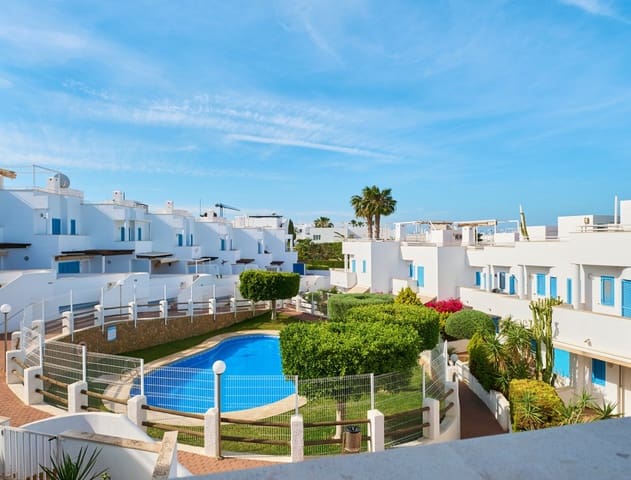 3 quarto Apartamento para arrendar em Mojácar com piscina garagem - 1 000 € (Ref: 9819619)