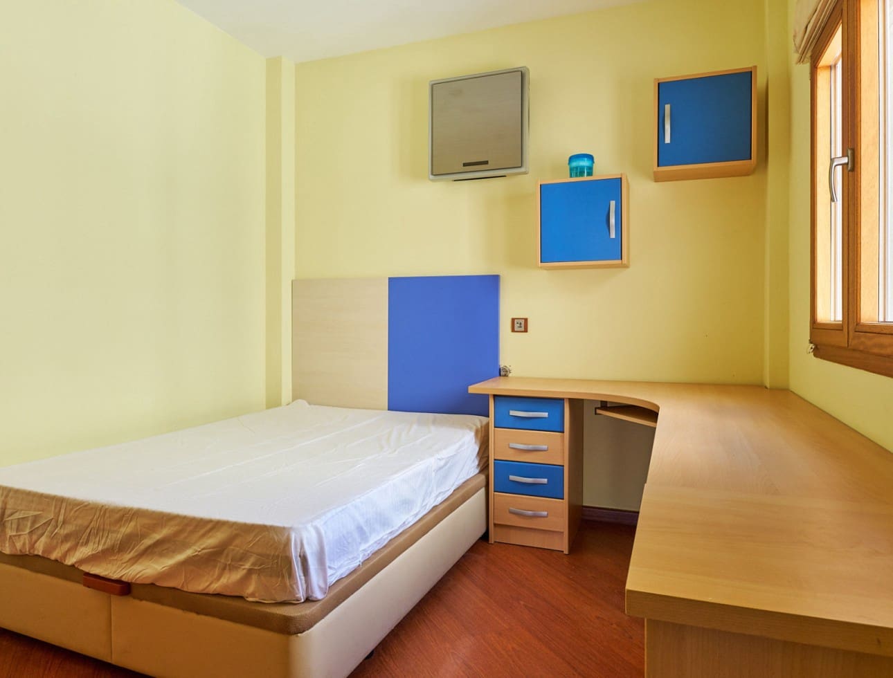 2 sovrum Takvåning att hyra i Turre - 700 € (Ref: 9861100)