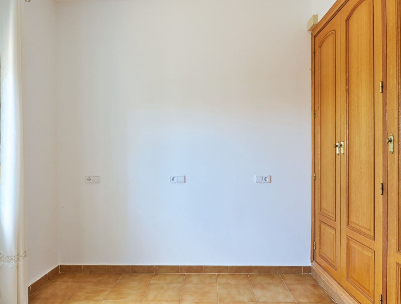 2 sypialnia Dom blizniak do wynajęcia w Turre z garażem - 750 € (Ref: 9861101)