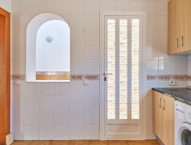 2 sypialnia Dom blizniak do wynajęcia w Turre z garażem - 750 € (Ref: 9861101)