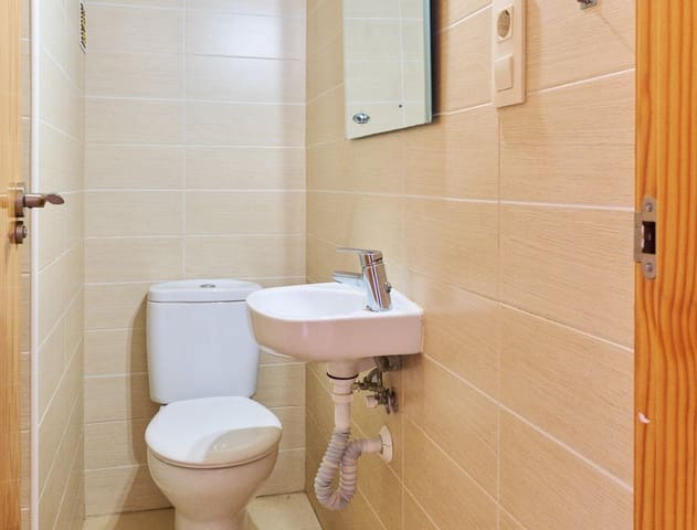 Apartamento de 2 habitaciones en Turre en venta con piscina garaje - 124.950 € (Ref: 9918778)