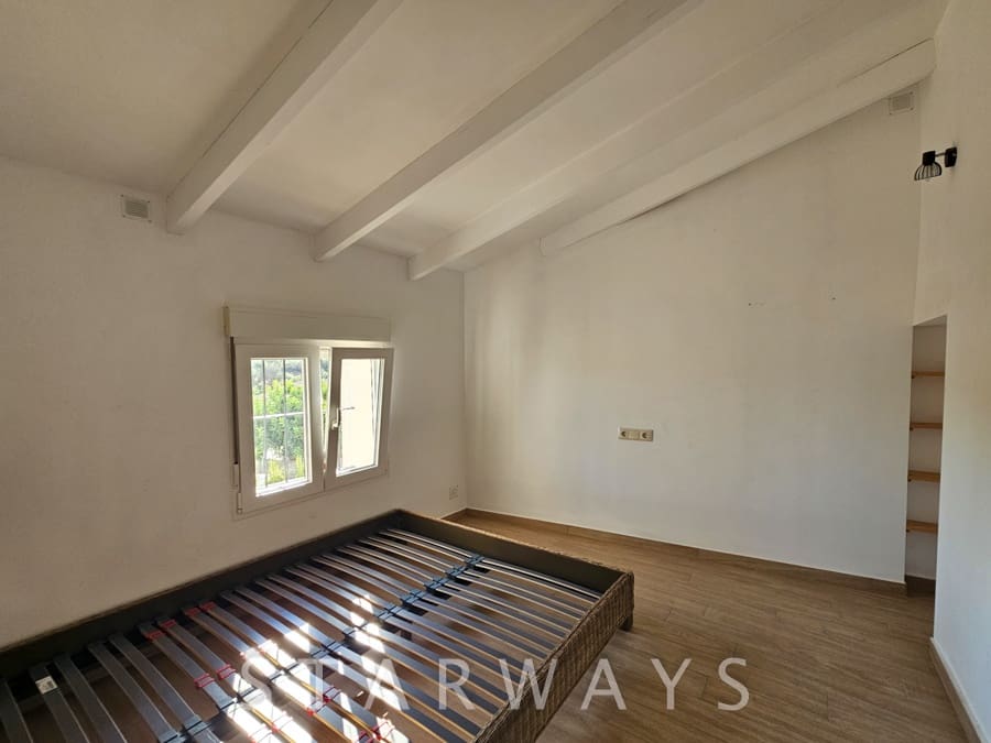 5 slaapkamer Villa te koop in La Nucia met garage - € 425.000 (Ref: 10085477)