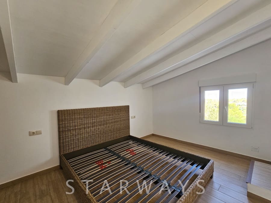 5 slaapkamer Villa te koop in La Nucia met garage - € 425.000 (Ref: 10085477)