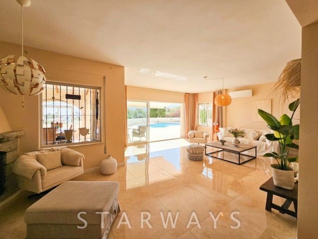 7 soverom Villa til salgs i Altea med svømmebasseng garasje - € 1 590 000 (Ref: 10135613)